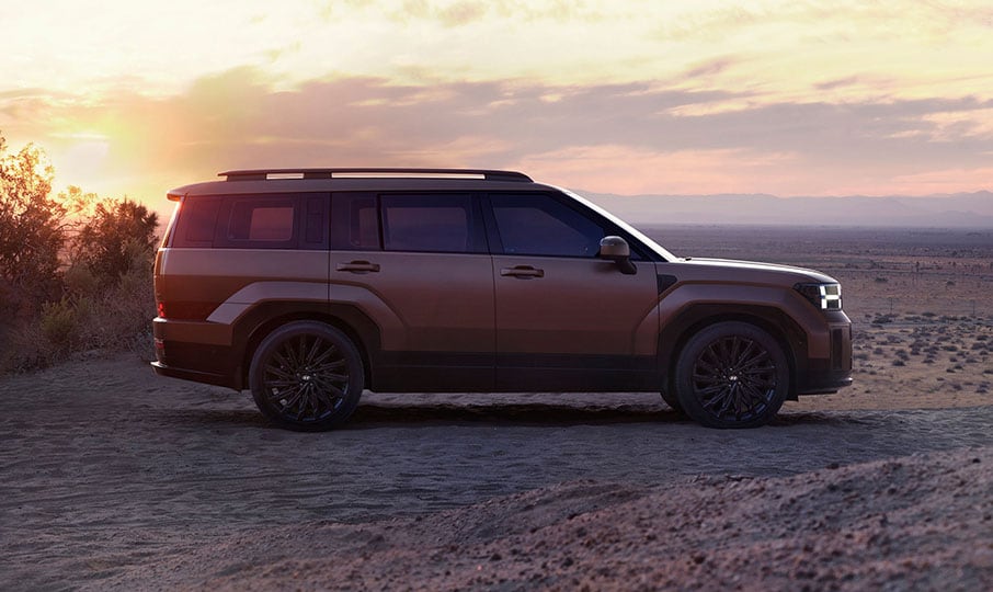 Side exterior view of Hyundai SANTA FE