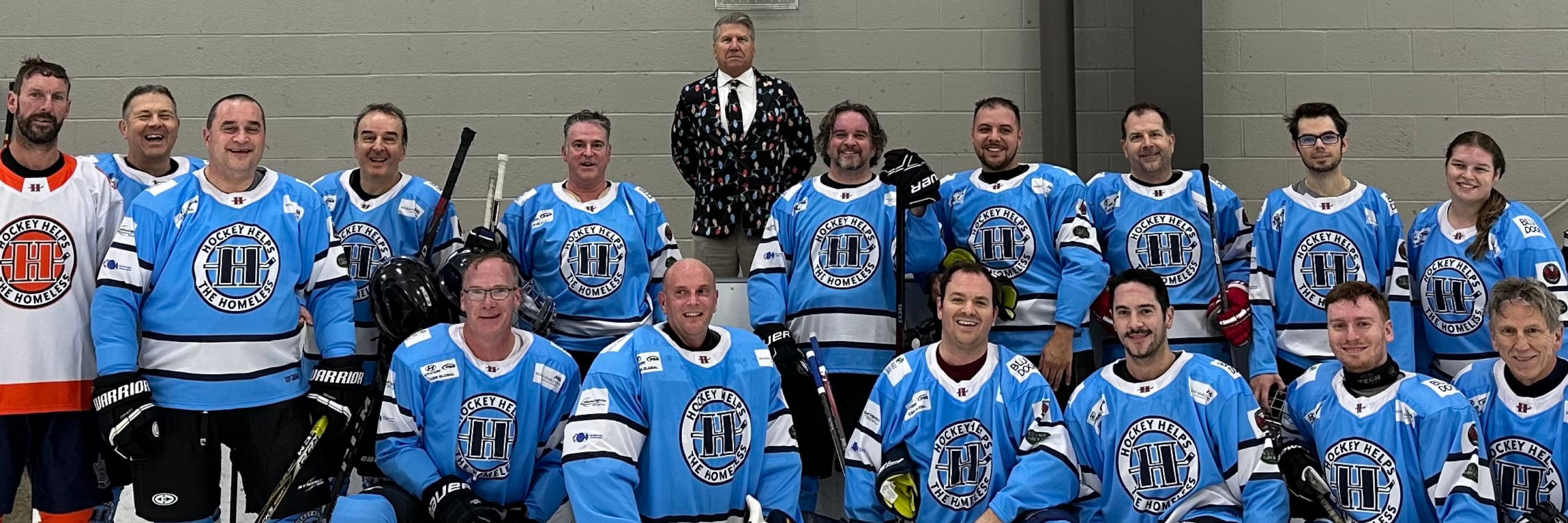 Hyundai Canada, CDK Global, Hyundai Capital Canada and PBS Systems team up to raise over $15,000 in annual Hockey Helps the Homeless tournament