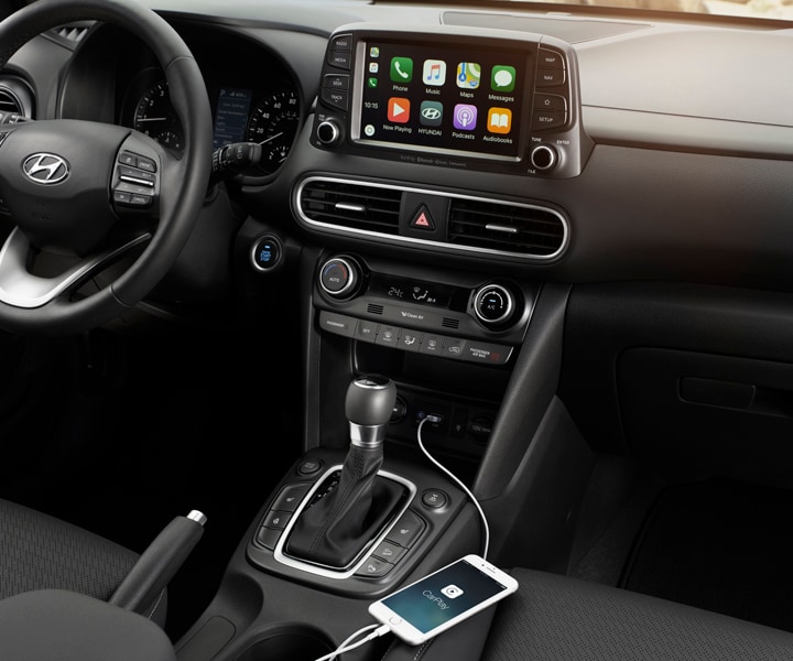 Android Auto™◊ and Apple CarPlay™Δ