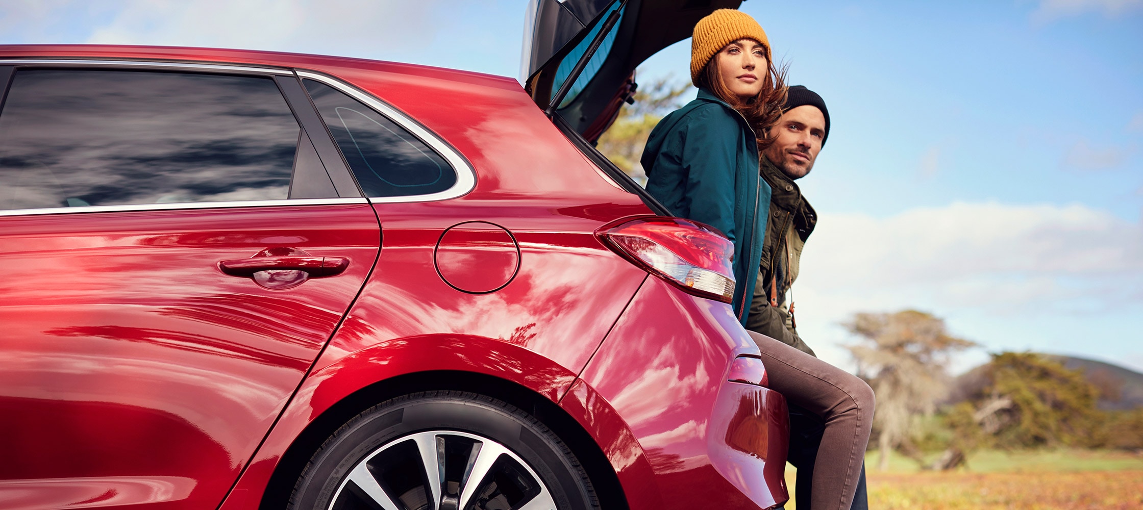 Exterior photo of Hyundai 2018 Elantra GT Hatchback with alloy wheels