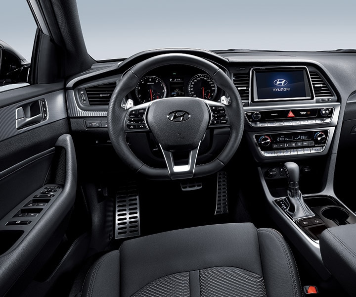 New Car Showroom - Orillia Hyundai Automotive Dealership 1 ...