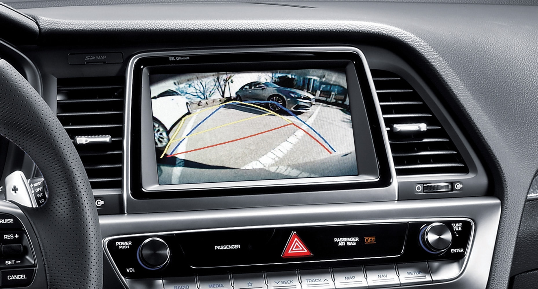 The standard rearview camera in action as a Hyundai 2018 Sonata driver