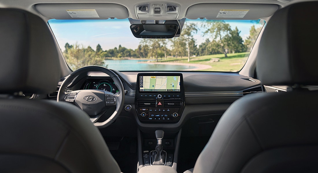 Driver and passenger seats on the 2020 IONIQ Hybrid