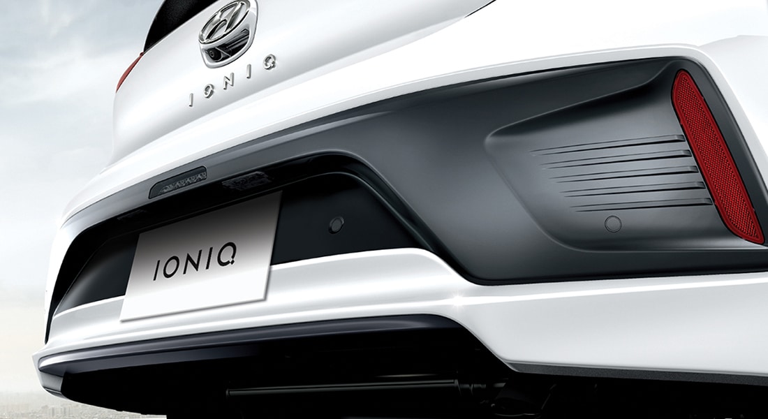 Bumper on the 2020 IONIQ Hybrid