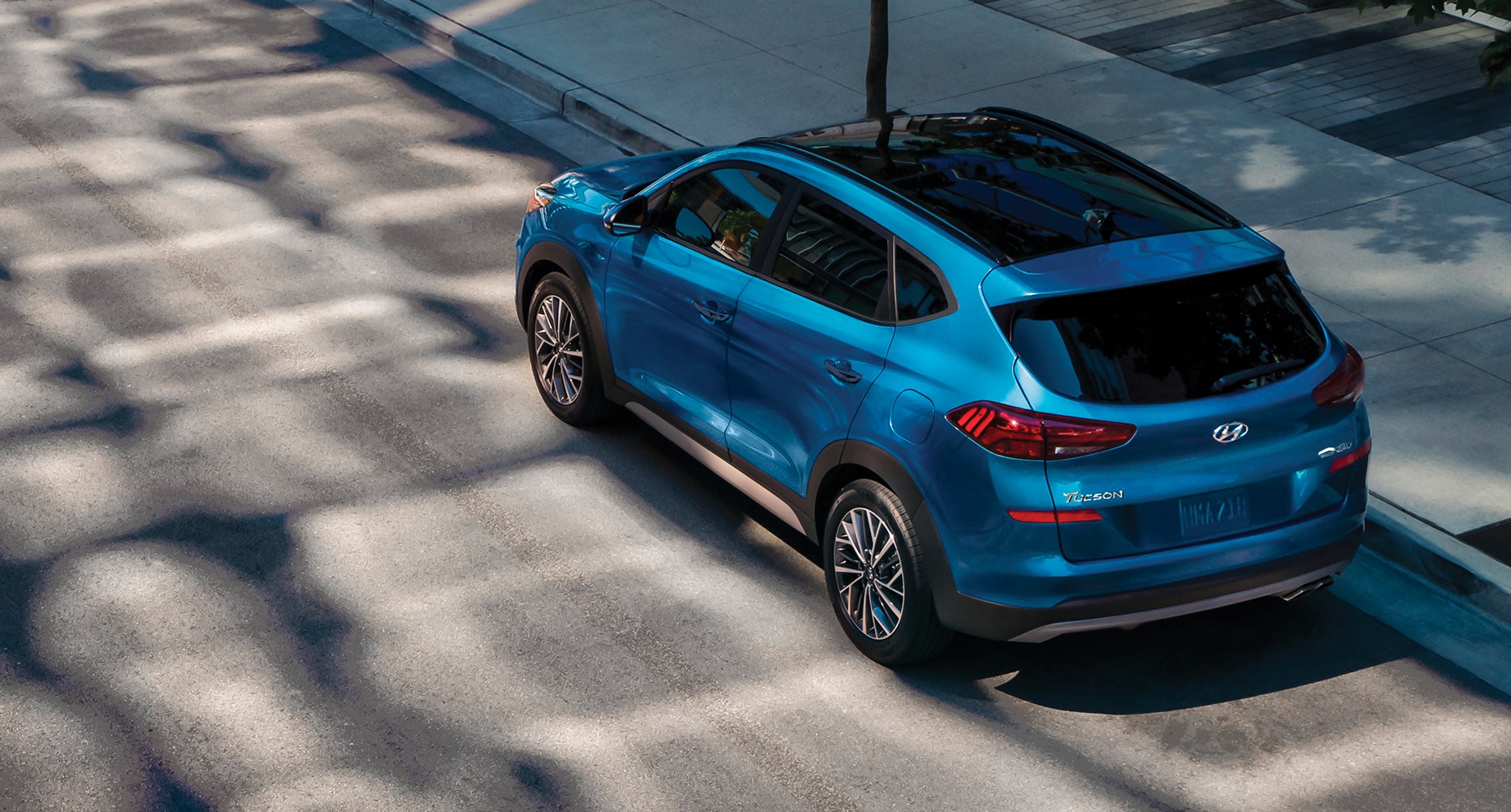 Side view of a blue 2020 Tucson.