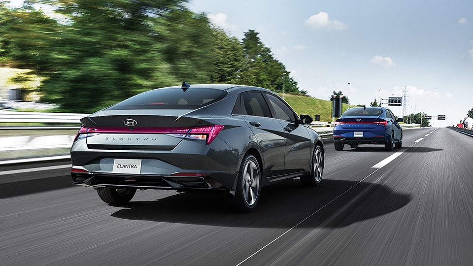 2025 Hyundai ELANTRA: Compact Car | Hyundai Canada