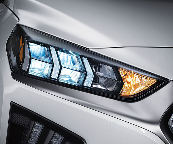 2022 IONIQ Hybrid | Canada’s most fuel efficient car. | Hyundai Canada