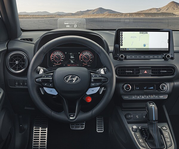 Volant N gainé de cuir et écran tactile avec système de navigation du KONA N 2022