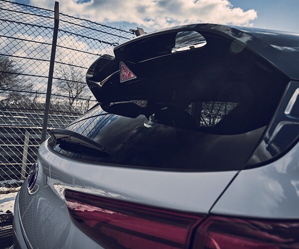 Déflecteur arrière N en forme d'ailes d'un KONA N 2022 blanc