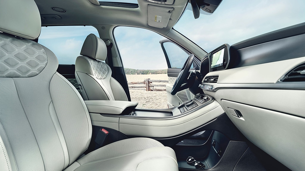 Front interior view of the Quilted Nappa Leather seats in the 2022 PALISADE