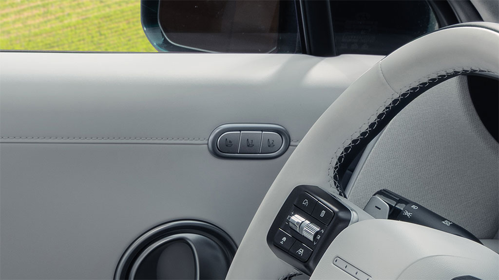 Commandes du système de mémorisation des réglages du conducteur livrables d'un Palisade 2026