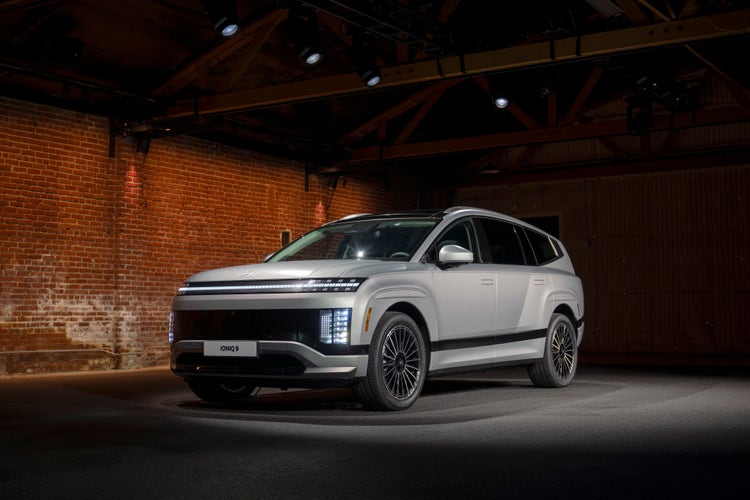 Up to 5,000 lbs Towing Capacity