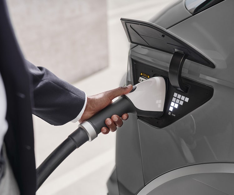 Recharge ultrarapide (jusqu’à 800 V/350 kW)