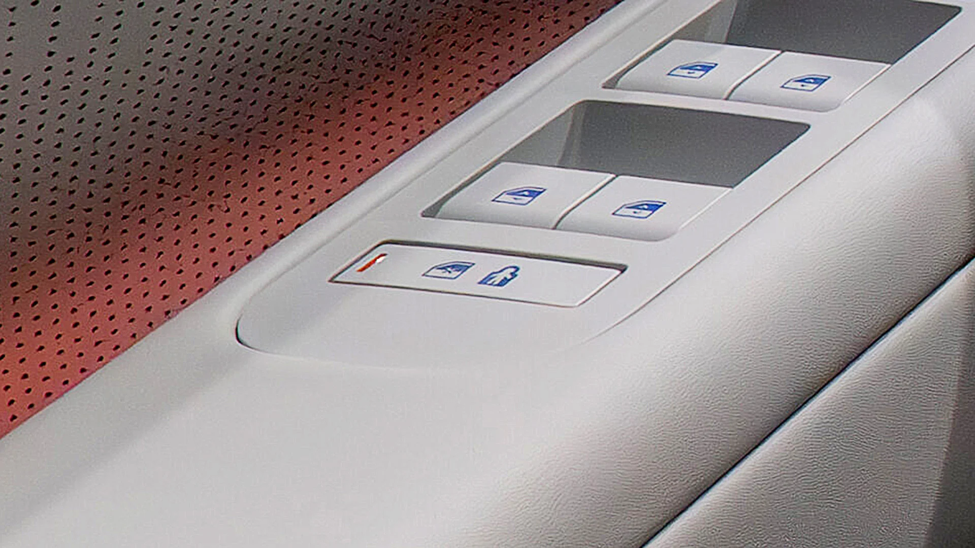 Interior view of the 2027 Hyundai IONIQ 9 Standard Electronic Child Locks