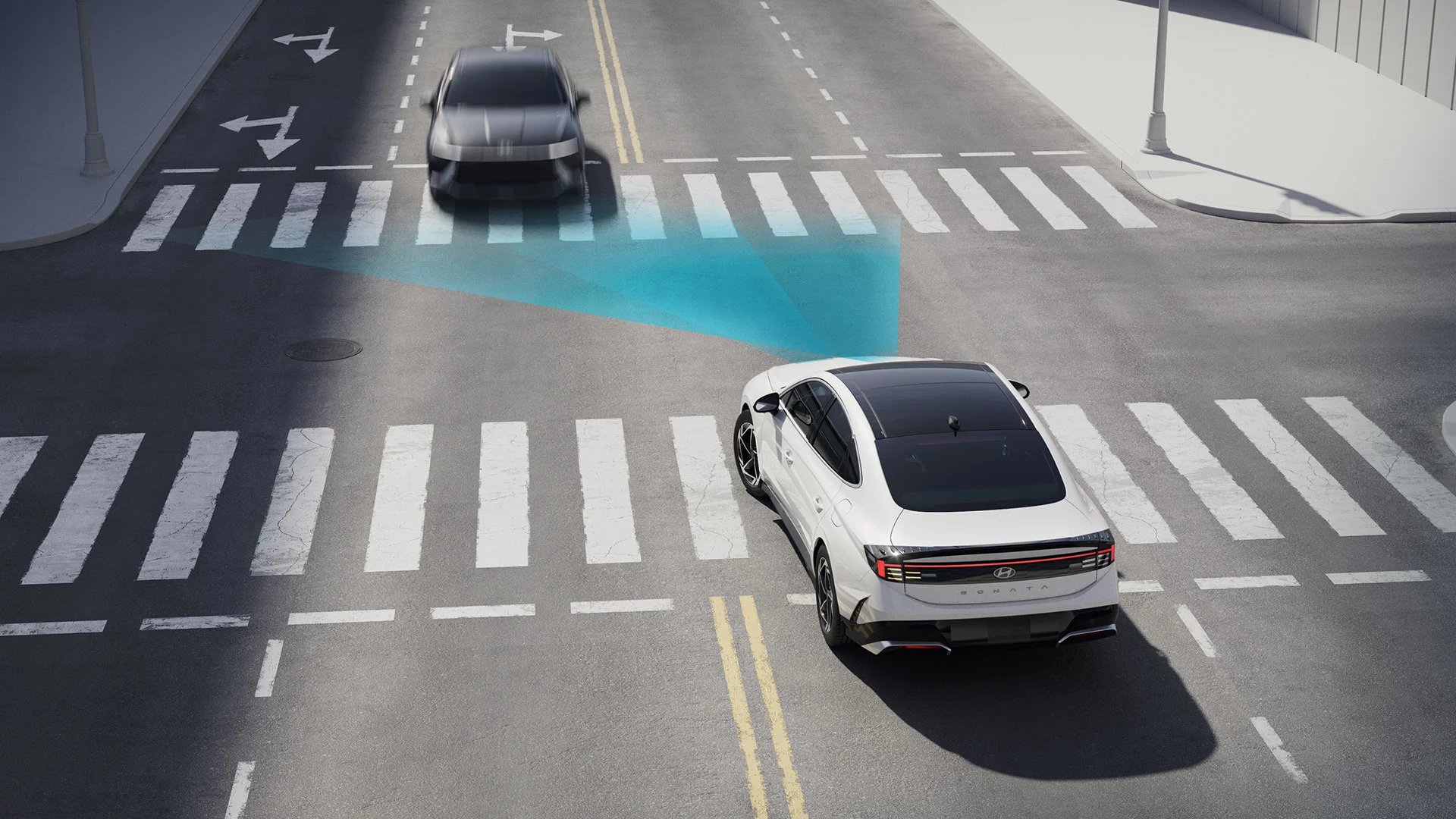 This standard safety feature is designed to detect a vehicle or pedestrian and warn the driver of a potential frontal collision. If the driver does not react to avoid impact, the system will apply emergency braking under certain conditions.
The SONATA also features Junction-Turning Detection, incorporated into the system, to help make left turns at an intersection safer.
